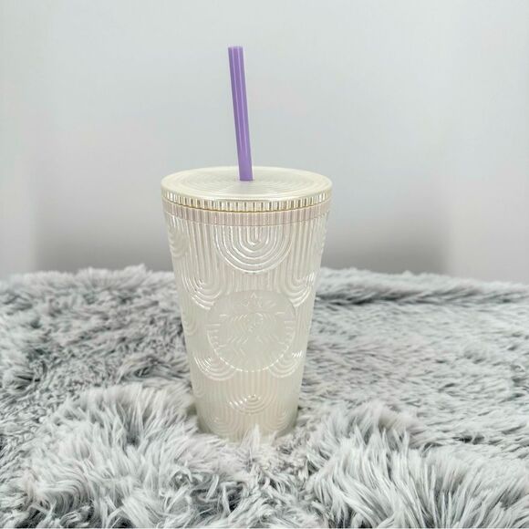 Starbucks 2023 Spring White Mermaid Siren Shell Wave Grande Tumbler 160z Cup NWT - Picture 1 of 5